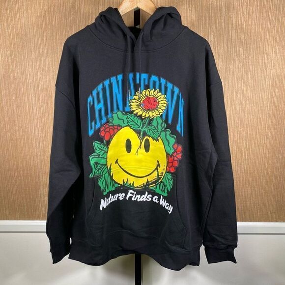 NWT Chinatown Market Mens Smiley Planter Hoodie Black 2XL - Picture 1 of 7